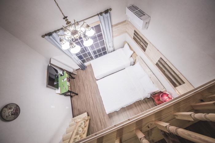 Red Windmill Pension Jeju Ngoại thất bức ảnh