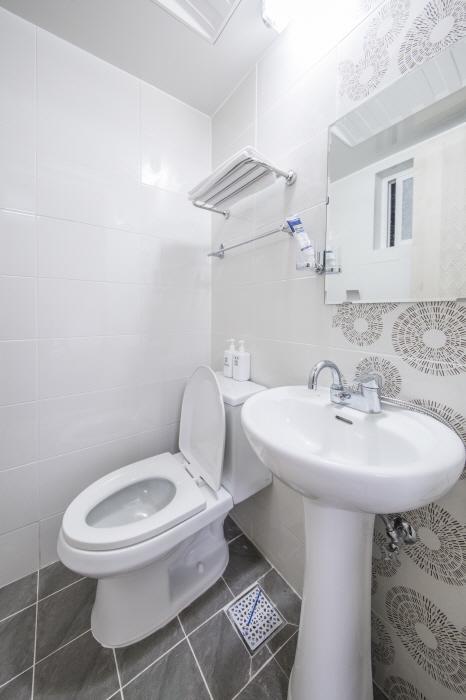 Red Windmill Pension Jeju Ngoại thất bức ảnh